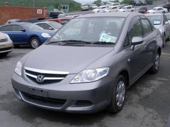 2006 Honda Fit Aria Pictures