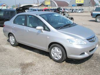 2008 Honda Fit Aria Photos