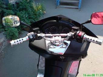 2005 Honda Foresight Photos