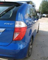 2006 Honda FR-V Photos