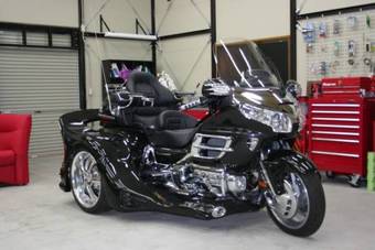 2002 Honda GOLD WING Pictures