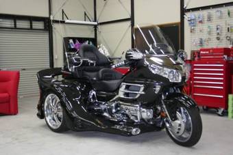 2002 Honda GOLD WING Pictures