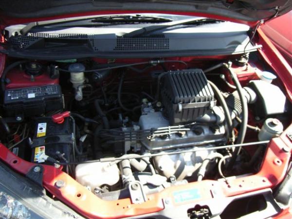 1999 Honda HR-V Pics