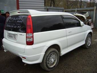 1999 Honda HR-V Pics