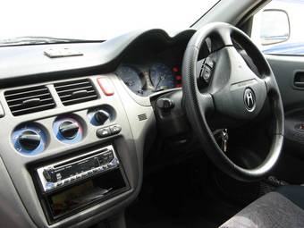 1999 Honda HR-V Pictures