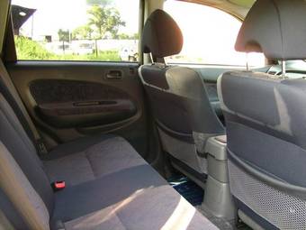 1999 Honda HR-V Pictures
