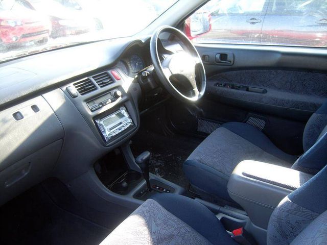 2000 Honda HR-V