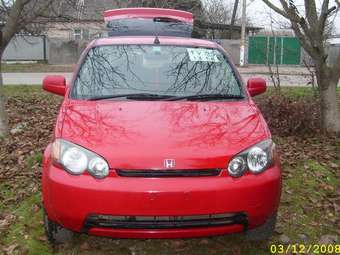 2000 Honda HR-V Images