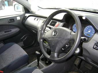 2000 Honda HR-V Pictures