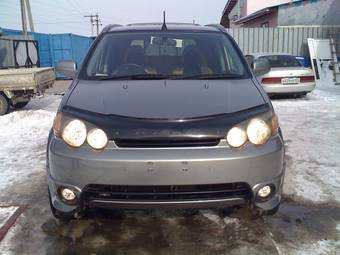 2000 Honda HR-V Images