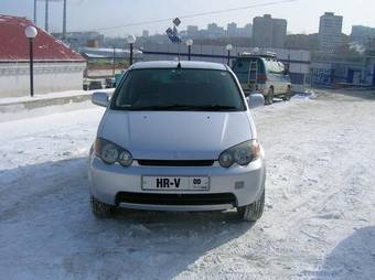 2000 Honda HR-V Photos