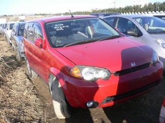 2000 Honda HR-V Images