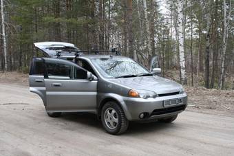 2000 Honda HR-V Photos