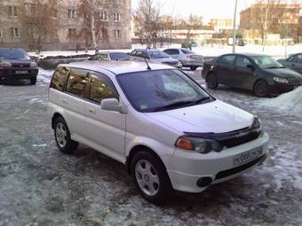 2000 Honda HR-V Pictures