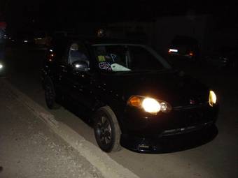 2000 Honda HR-V Pics