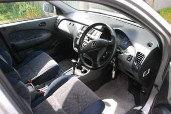 2000 Honda HR-V Pictures