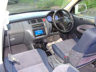 2000 Honda HR-V Pictures