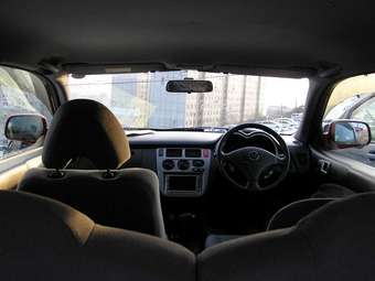 2001 Honda HR-V Pictures