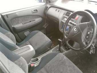 2001 Honda HR-V Pics