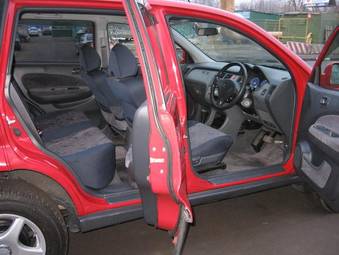 2001 Honda HR-V Images