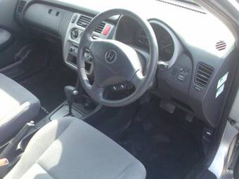 2001 Honda HR-V Photos