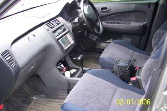 2001 Honda HR-V Photos