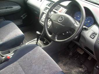 2001 Honda HR-V Pics