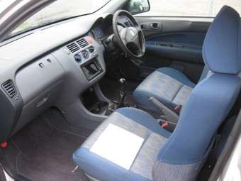 2002 Honda HR-V