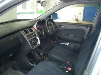 2002 Honda HR-V Pictures