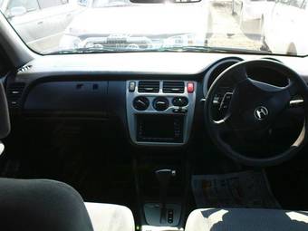 2002 Honda HR-V Pictures
