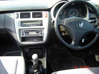 2003 Honda HR-V Pics