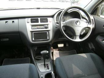 2003 Honda HR-V Photos