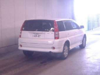 2004 Honda HR-V Images