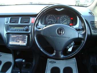 2004 Honda HR-V Pics