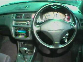 2004 Honda HR-V Pictures