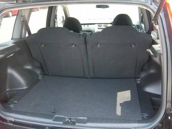 2004 Honda HR-V Photos