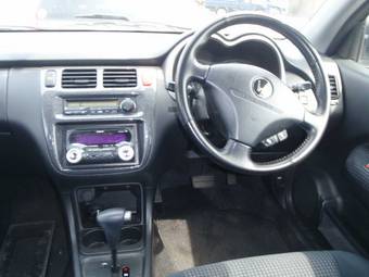 2004 Honda HR-V Photos