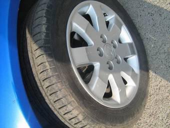 2004 Honda HR-V Images