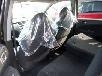 2004 Honda HR-V Photos
