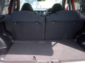2004 Honda HR-V Photos