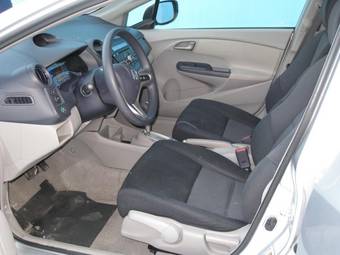 2010 Honda Insight Pictures