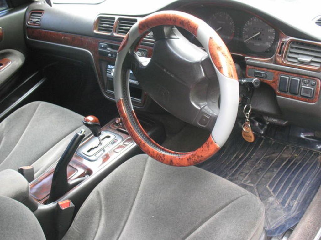 1995 Honda Inspire