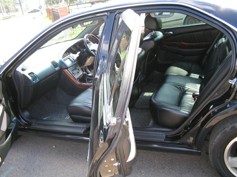 1999 Honda Inspire Pictures