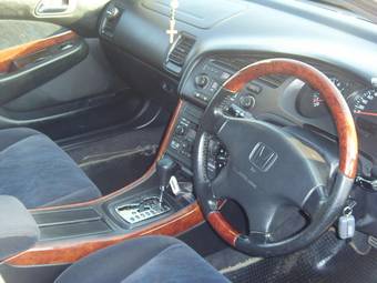 1999 Honda Inspire Pictures