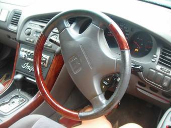 1999 Honda Inspire Photos