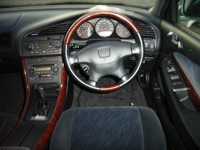 2000 Honda Inspire Pictures