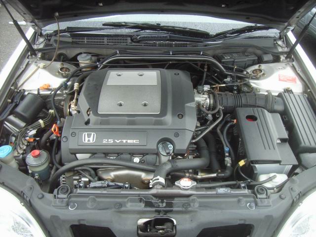 2000 Honda Inspire Photos