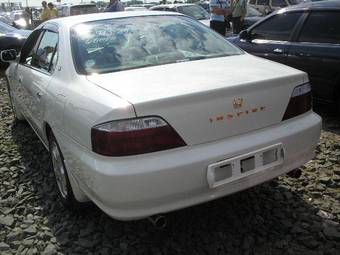 2002 Honda Inspire Pictures