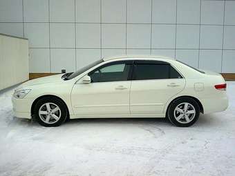 2003 Honda Inspire Images