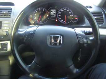 2003 Honda Inspire Pictures